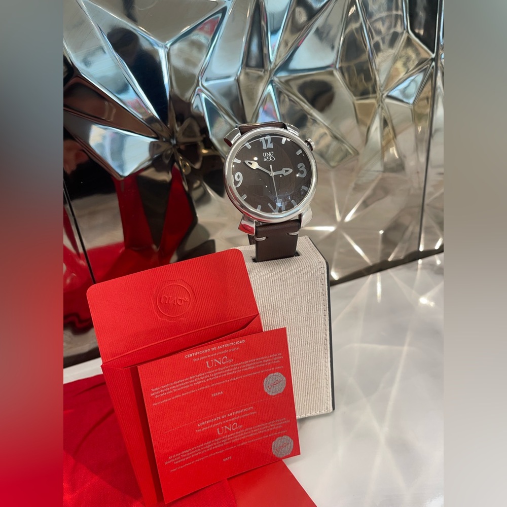 BNWT UNOde50 Watch